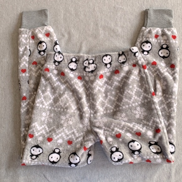 8/$20 Penguin Plush Lounge Pajama Pants Size Medium 10/12 - Picture 7 of 7
